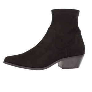 Steve Madden ankle boots 8M